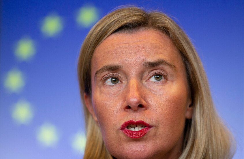 "رويترز": فيديريكا موغيريني استقالت من منصبها رئيسة لكلية أوروبا