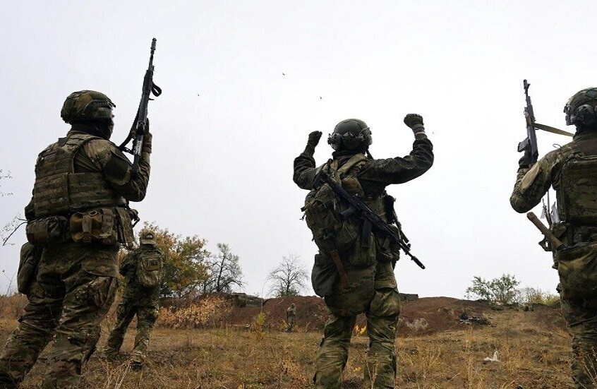 محاصرون ويطلبون الإجلاء.. جنود أوكرانيون يستغيثون للانسحاب من كوبیانسك-أوزلوفي