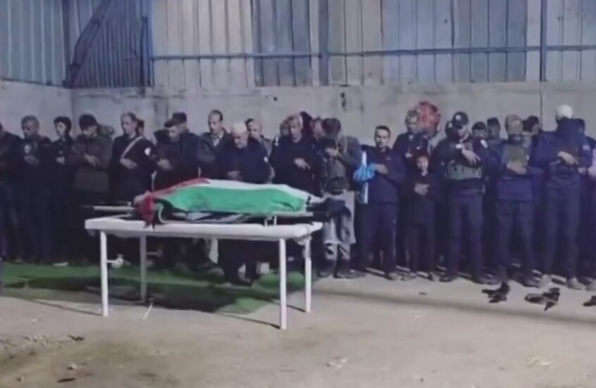 مشاهد من جنازة ياسر  أبو شباب (فيديو)