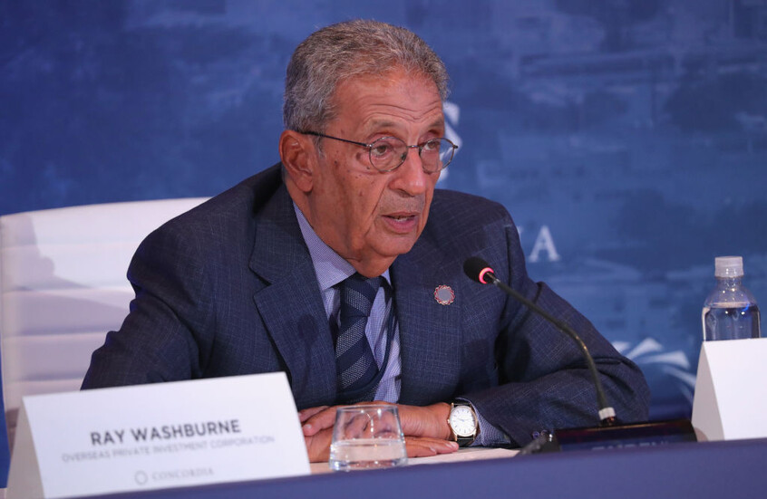 "الرئيس السيسي لم يقل ذلك".. مصطفى بكري يهاجم عمرو موسى