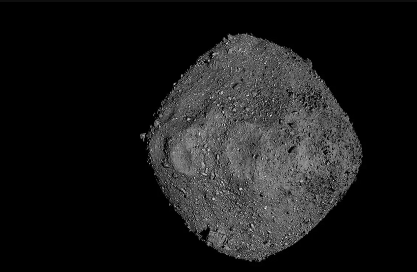 هل جلبت النيازك الحياة إلى الأرض في وقت مبكر؟