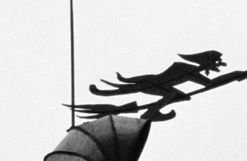 ساحرات بين "المطرقة" و"الحطب"!