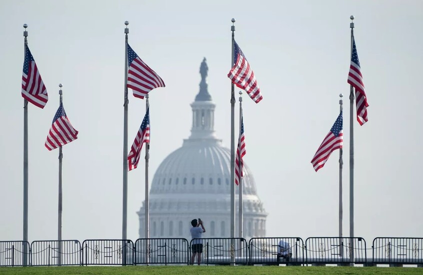 استراتيجية الأمن القومي الأمريكي الجديدة: المفاوضات بشأن التسوية الأوكرانية  تخدم مصالح واشنطن