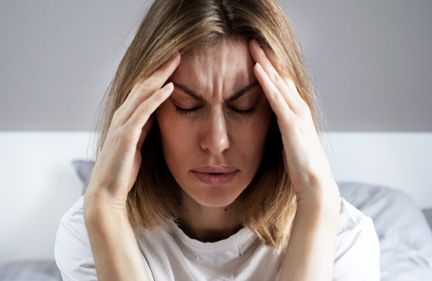 تأثير الغضب والشعور بالظلم على شدة الألم المزمن