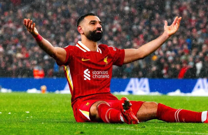 "مفاجأة".. أول ناد أوروبي يستعد لضم محمد صلاح