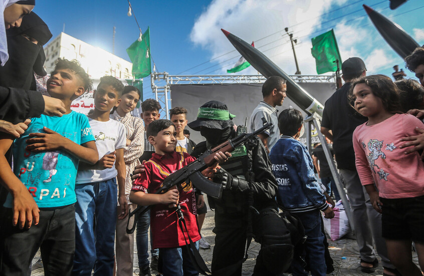 نيويورك تايمز: مسؤول أمني يقر بفشل الرهان على ميليشيا أبو شباب والتعاون مع إسرائيل يقود لنهاية دموية