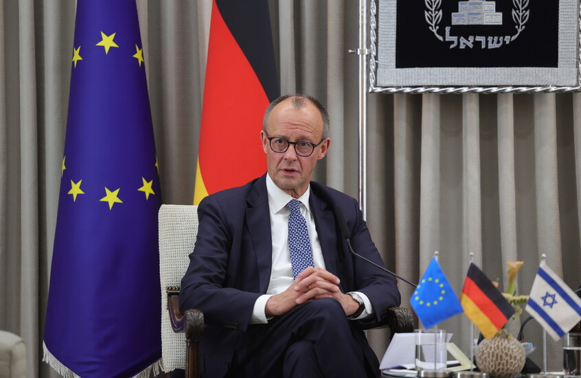 ميرتس: على إسرائيل التخلي عن ضم الضفة الغربية