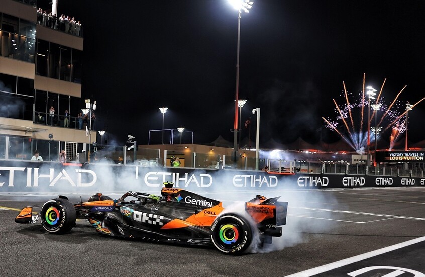 نهائي الموسم في أبو ظبي.. لاندو نوريس يحصد أول لقب له في بطولة العالم للفورمولا 1 (فيديو)