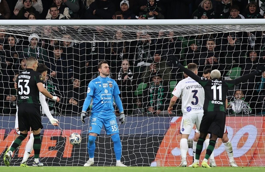 كراسنودار يهزم تسيسكا موسكو ويستعيد صدارة الدوري (فيديو)