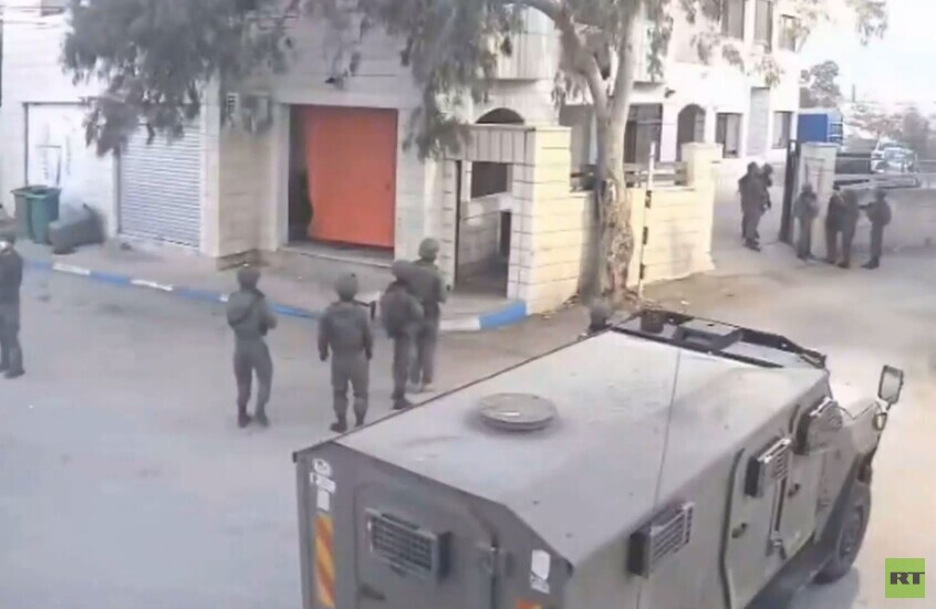 الضفة الغربية.. قوات الجيش الإسرائيلي تواصل حملات الاعتقالات