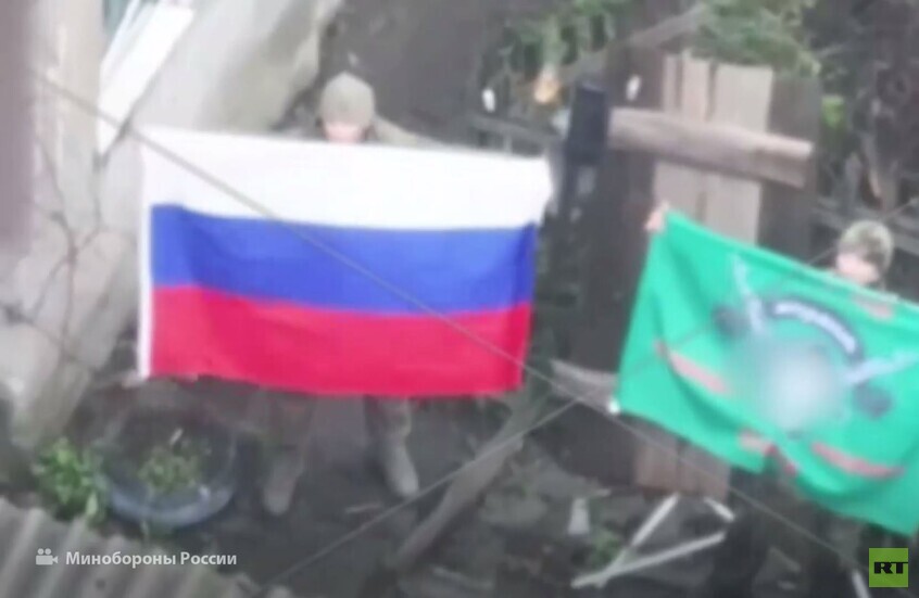 مشاهد لتحرير الجنود الروس بلدة روفنويه في دونيتسك