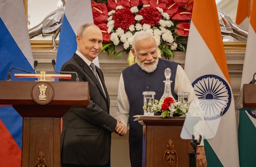 "إنديان إكسبريس": زيارة بوتين إلى الهند أثارت قلق الغرب
