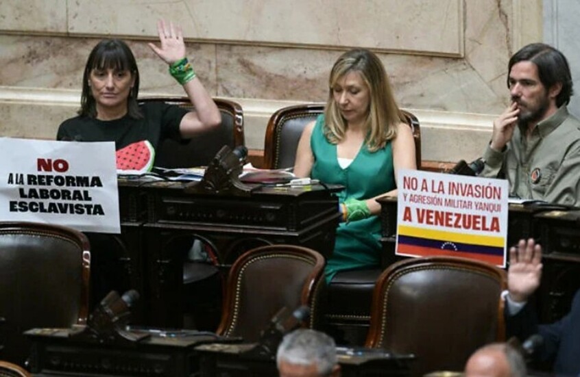 نواب أرجنتينيون يتعهدون بالولاء لـ"فلسطين حرة" في قسمهم الانتخابي