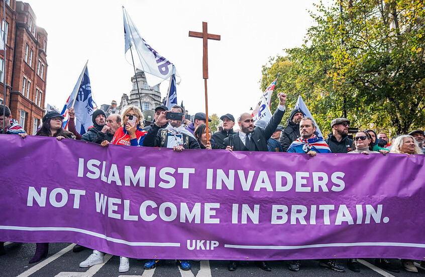 طرد معلم بريطاني بعد قوله لتلميذ مسلم إن بريطانيا ما زالت دولة مسيحية