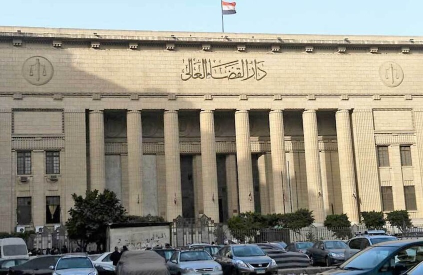 مصر.. أحكام بالسجن المؤبد على الإعلاميين معتز مطر وعبد الله الشريف ومحمد ناصر