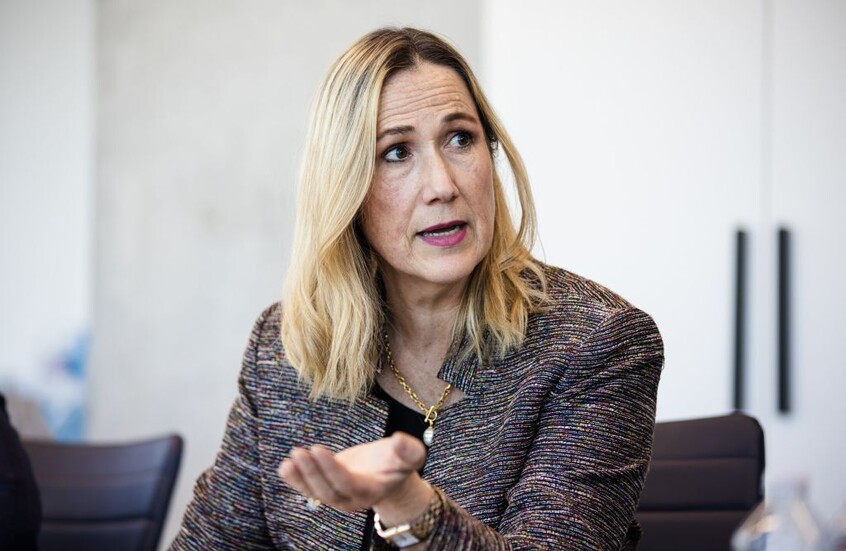 سفيرة كندا لدى الولايات المتحدة تعلن استقالتها قبل مراجعة اتفاقية التجارة الحرة