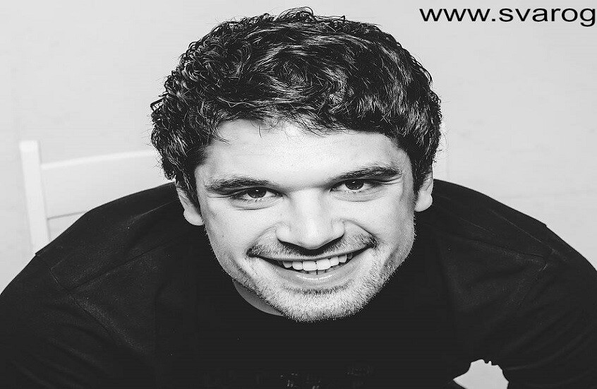 موسيقي سلوفيني يختار دونباس الروسية موقعا لفيلمه الجديد (فيديو)