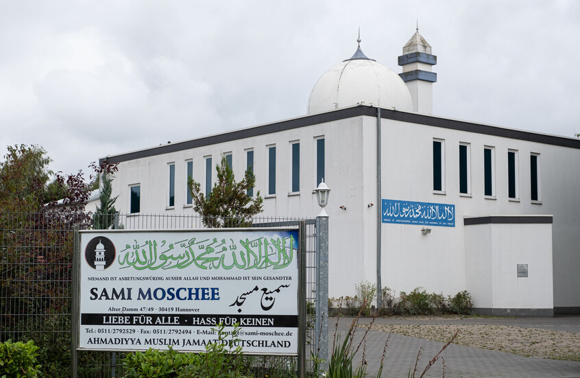 ألمانيا.. اعتداء يستهدف مسجدين في هانوفر (صور)