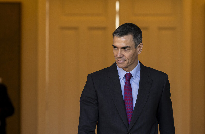 رئيس الوزراء الإسباني يدعو إلى "رفع الصوت" لكي لا يُنسى الوضع المأساوي للفلسطينيين