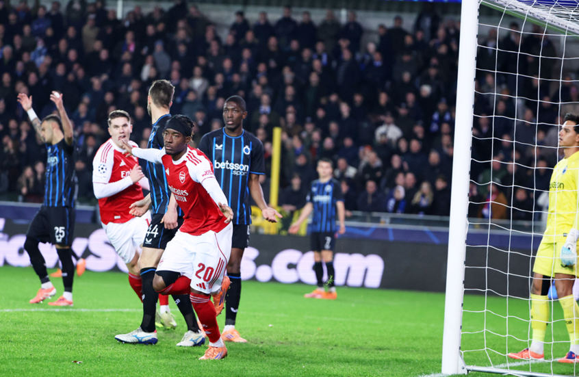 أرسنال يعزز صدارته لدوري أبطال أوروبا بفوز عريض على كلوب بروج