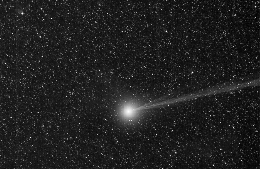 ظاهرة غريبة على 3I/ATLAS.. شعاع ضوئي يساعده على تطهير مساره!