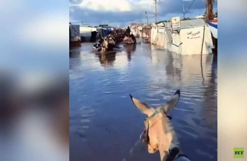 قطاع غزة.. مشاهد للأوضاع الكارثية التي يعاني منها النازحون في المخيمات