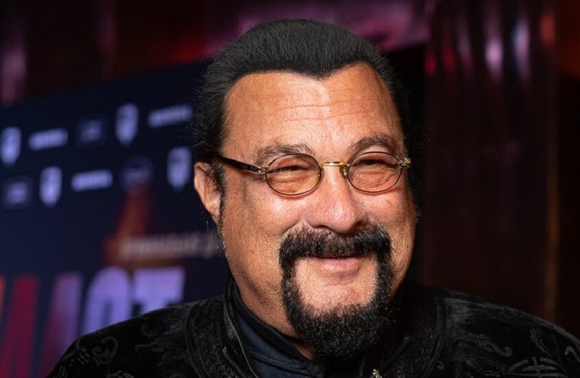 ستيفن سيغال يستعد لعرض فيلم وثائقي حول العملية العسكرية الخاصة