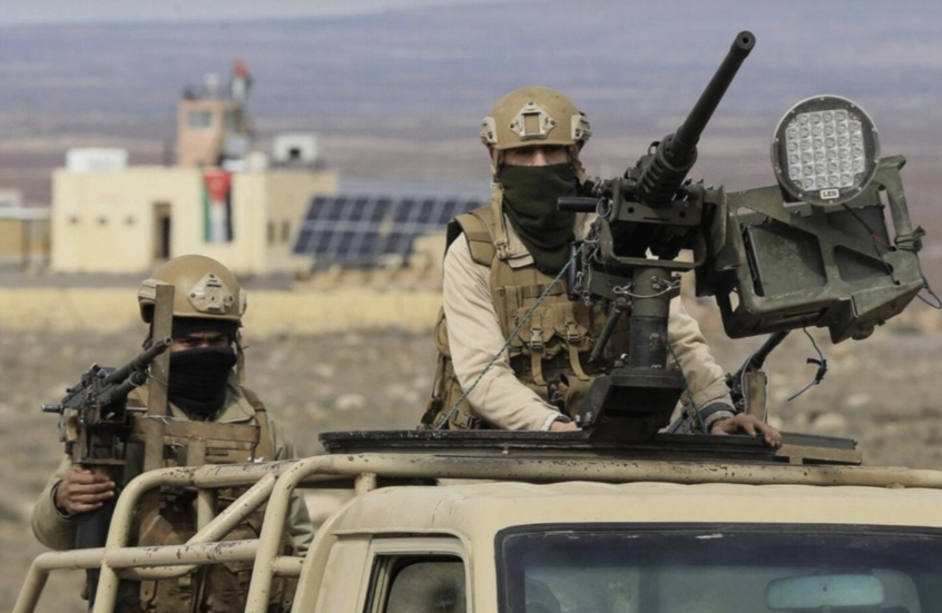 الجيش الأردني يحبط محاولة تهريب مخدرات من السويداء ويقبض على أحد المهربين