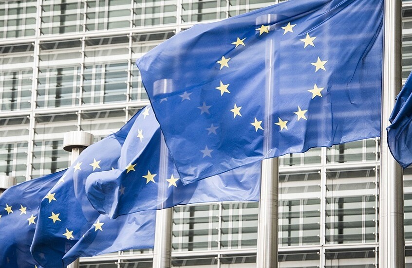 "نوفوستي": الاتحاد الأوروبي يصدر تعليمات بشأن كيفية معاملة الدبلوماسيين الروس