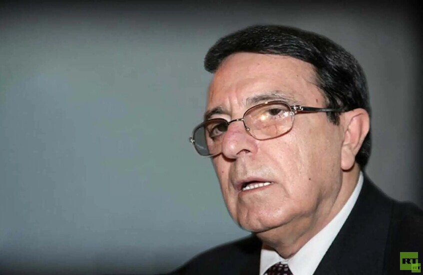 وفاة وزير الثقافة السوري الأسبق رياض نعسان آغا في الإمارات بعد صراع مع المرض