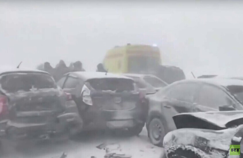 روسيا.. حادث سير كبير على الطريق السريع بينزا-تامبوف