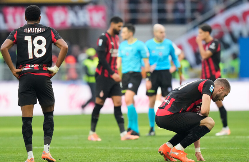 ميلان يسقط في فخ التعادل أمام ساسولو ويهدر فرصة الابتعاد بالصدارة