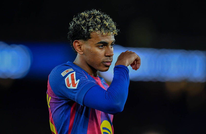 جدل واسع في برشلونة حول "جدارية لامين جمال" بعد تعرضها للتخريب