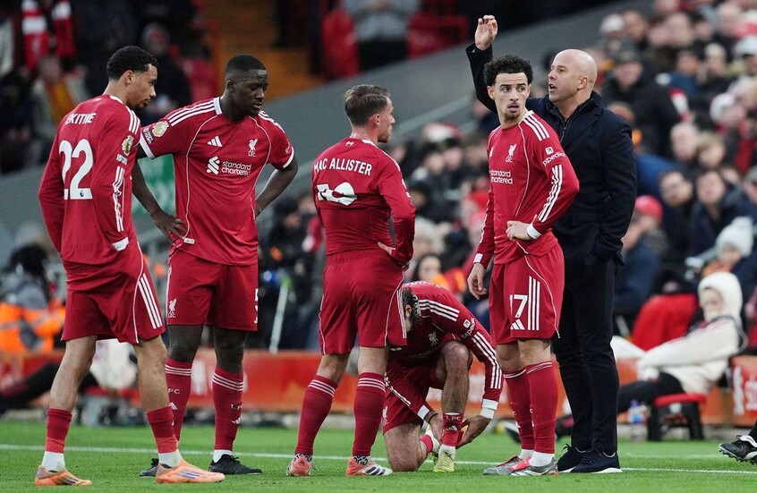 بعد الفوز على برايتون.. ليفربول يتلقى ضربة قوية