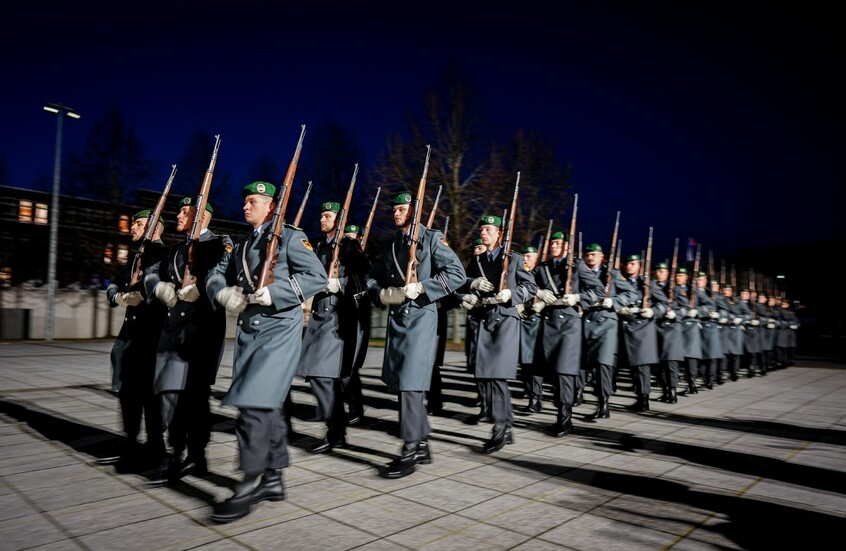 لافروف: خطط ميرتس لإنشاء أكبر جيش في أوروبا دليل على انتعاش النزعة العسكرية في ألمانيا