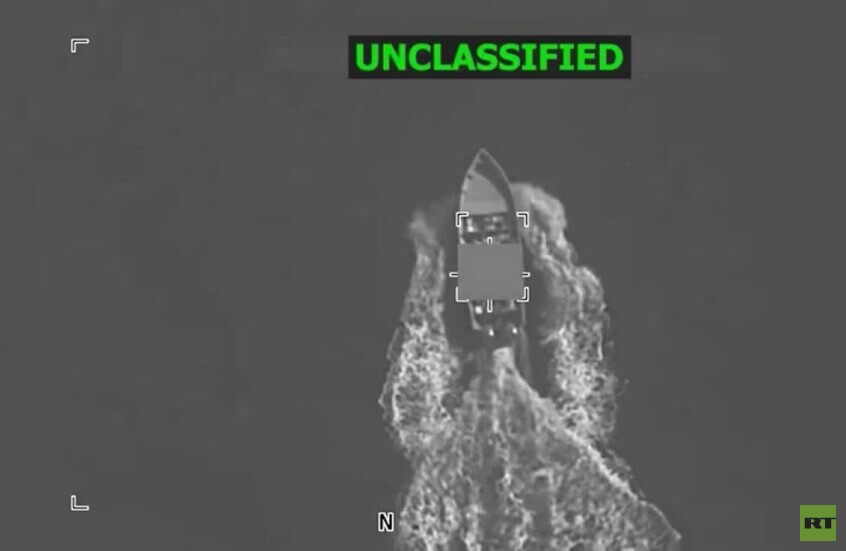 الجيش الأمريكي: نفذنا غارات على 3 سفن في المياه الدولية شرق المحيط الهادئ أسفرت عن مقتل 8 أشخاص