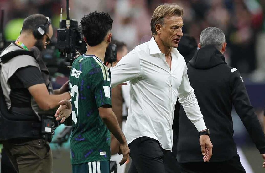 رينارد يثير الجدل حول مصيره مع المنتخب السعودي (فيديو)