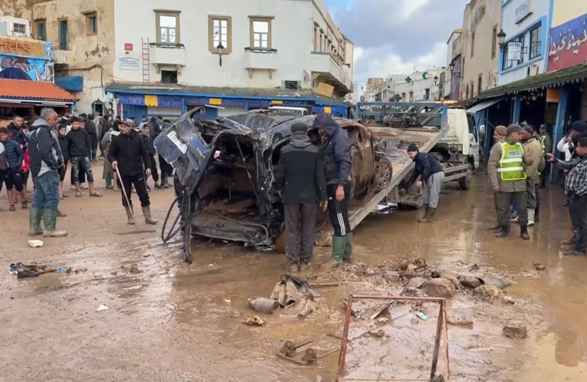 أضرار هائلة جراء فيضانات في آسفي بالمغرب جرفت المنازل والمتاجر