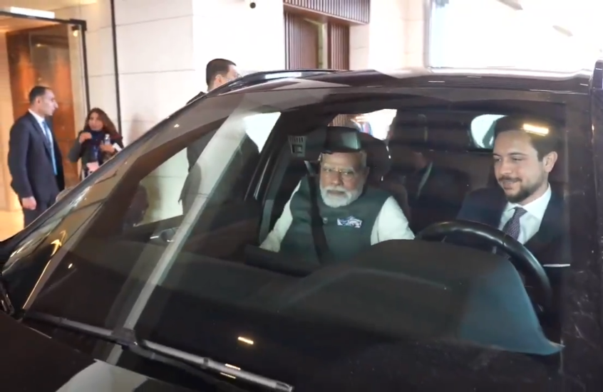 ولي العهد الأردني يرافق رئيس وزراء الهند إلى متحف الأردن