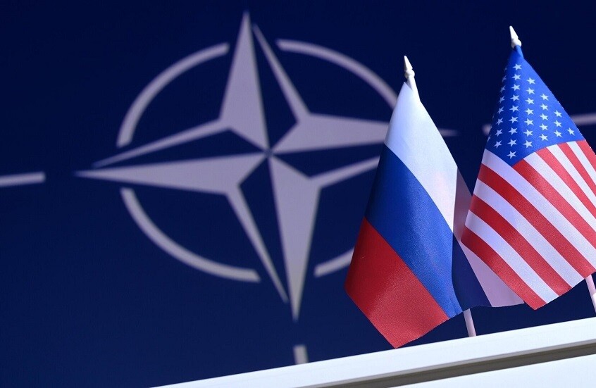 السفير الأمريكي لدى "الناتو" يعلق على تصريحات روته بشأن الاستعداد لـ"الحرب مع روسيا"