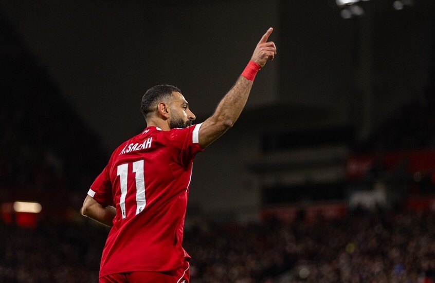 مهاجم ليفربول السابق هيسكي: يجب احترام صلاح ومعاملته بما يليق بمكانته التاريخية مع ليفربول