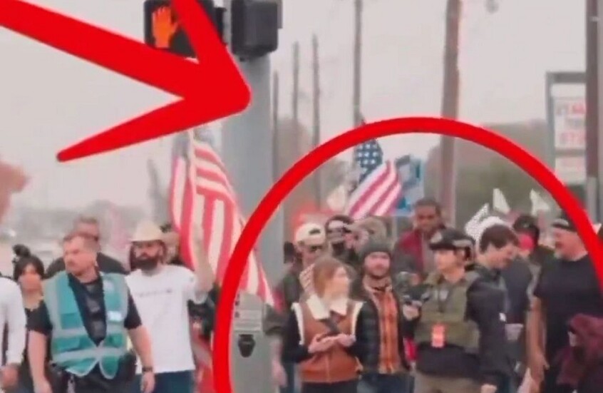 الحوثي يعلق على إساءة مرشح أمريكي للقرآن الكريم