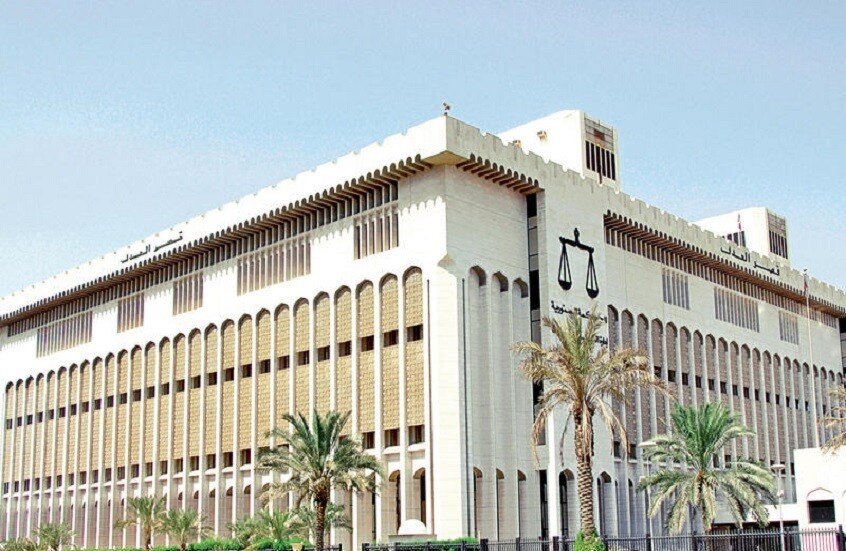 الكويت.. تطور جديد في قضية "المصروفات السرية" المتهم فيها وزير دفاع سابق