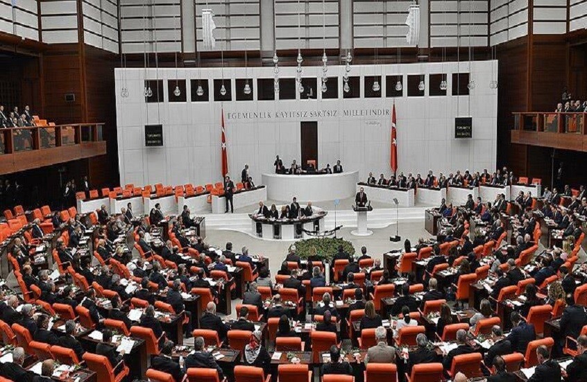 تركيا.. تفاصيل جديدة بشأن فضيحة الاستغلال الجنسي في البرلمان