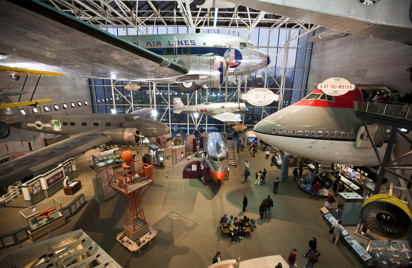 الجيش الأمريكي يخطط لشراء طائرتي بوينغ 747