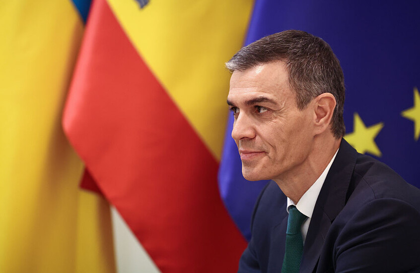 سانشيز يحذر من أزمة السكن في أوروبا ويدعو إلى تحرك عاجل