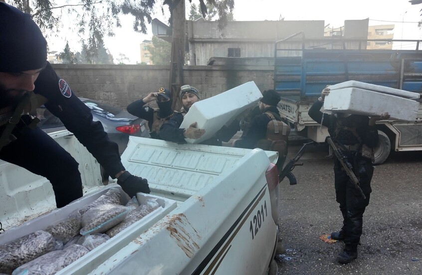 سوريا.. ضبط أكثر من مليون حبة "كبتاغون" والقبض على المروج (صور)