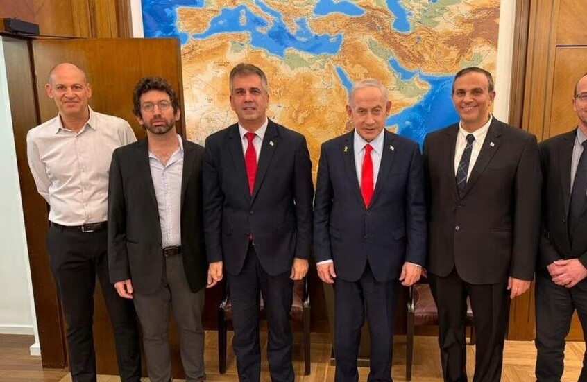 ماذا يحدث في إسرائيل بعد إعلان نتنياهو الموافقة على أضخم صفقة مع مصر؟