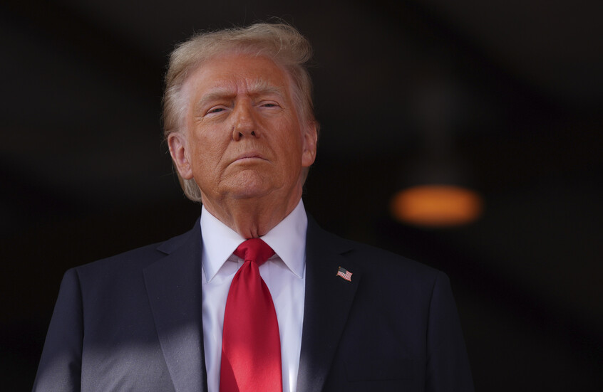 ترامب ينتقد بطء أوكرانيا المفرط في مفاوضات تسوية النزاع