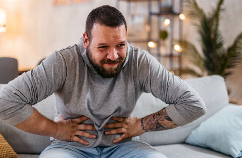 مكملات غذائية شائعة قد تنقذك من آلام البطن المزعجة والانتفاخ